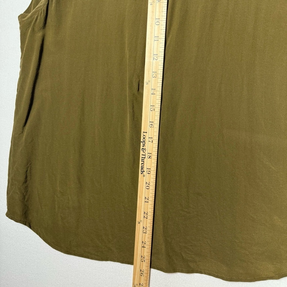 J. Crew Sleeveless 100%‎ Silk Top 1/4 zip front Olive Green Size 12 - Picture 6 of 9